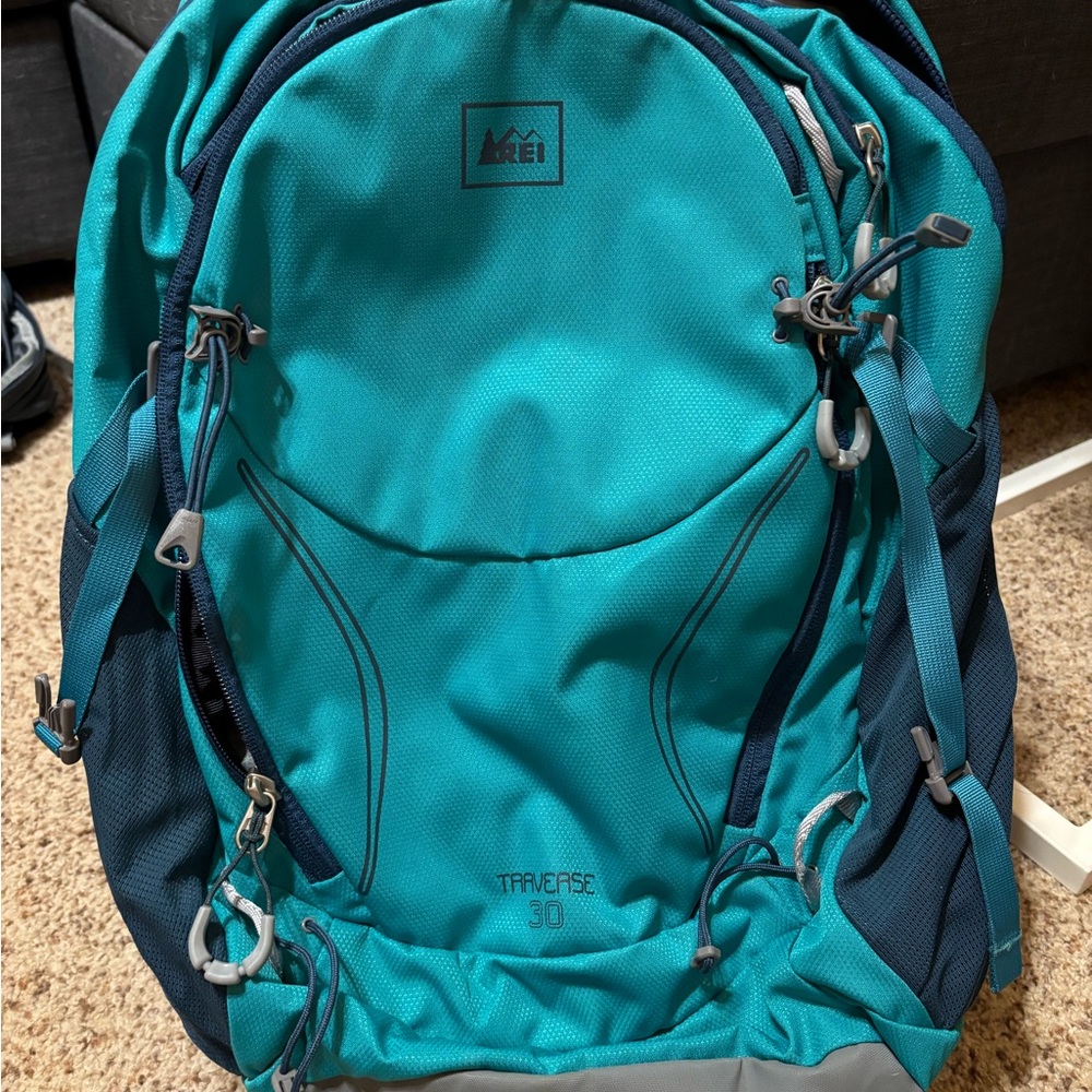REI Traverse 30 backpack